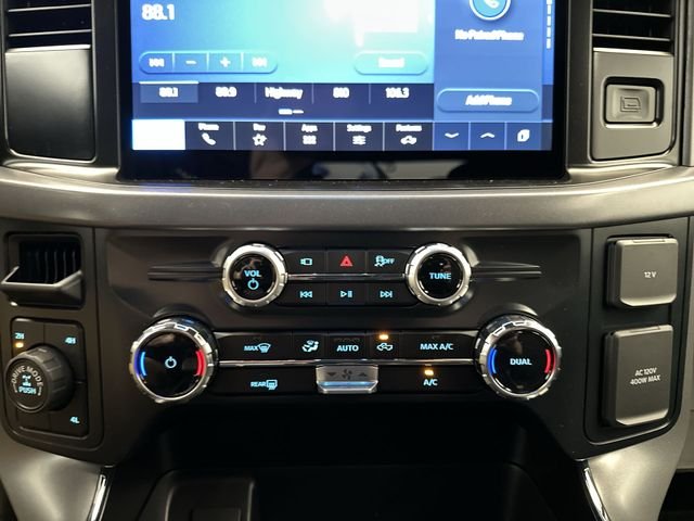 New 2026 Oxford White Ford XLT image 18