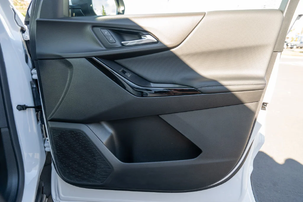 2027 Chevrolet Equinox LT - Photo 26