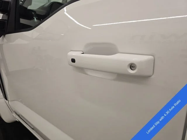 New 2026 Star White Metallic Tri-Coat Ford F-450® Platinum® image 26
