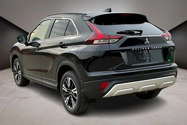 2026 Mitsubishi Eclipse Cross SE - Photo 3