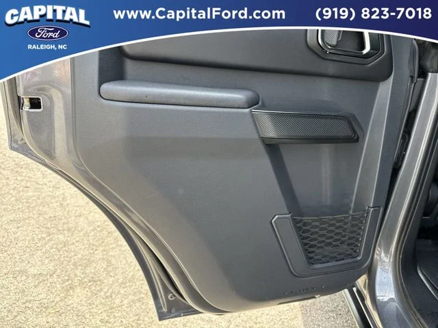 Used 2025 Gray Ford Badlands image 18