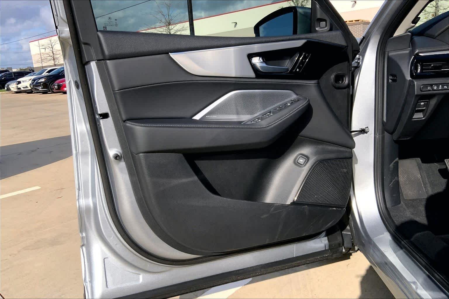 New 2026 Solar Silver Metallic Acura w/Technology Package image 16