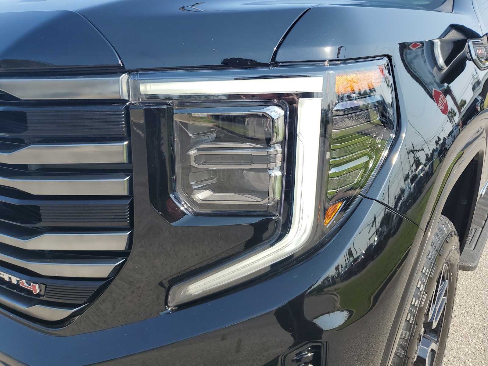 Used 2026 Onyx Black GMC AT4 image 16
