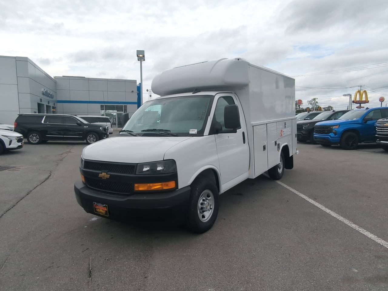 2025 Chevrolet Express 3500 139" WB's photo