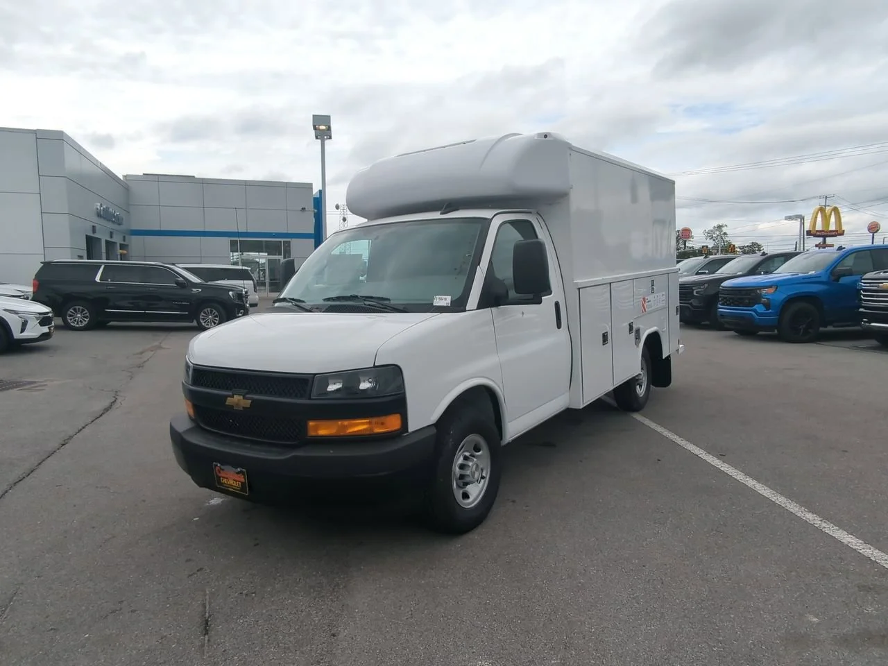 2025 Chevrolet Express 3500 139" WB's photo