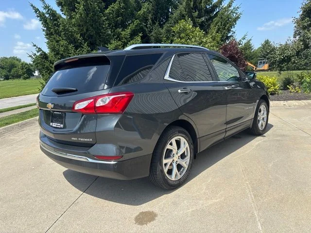 Used 2020 Nightfall Gray Metallic Chevrolet Premier image 7