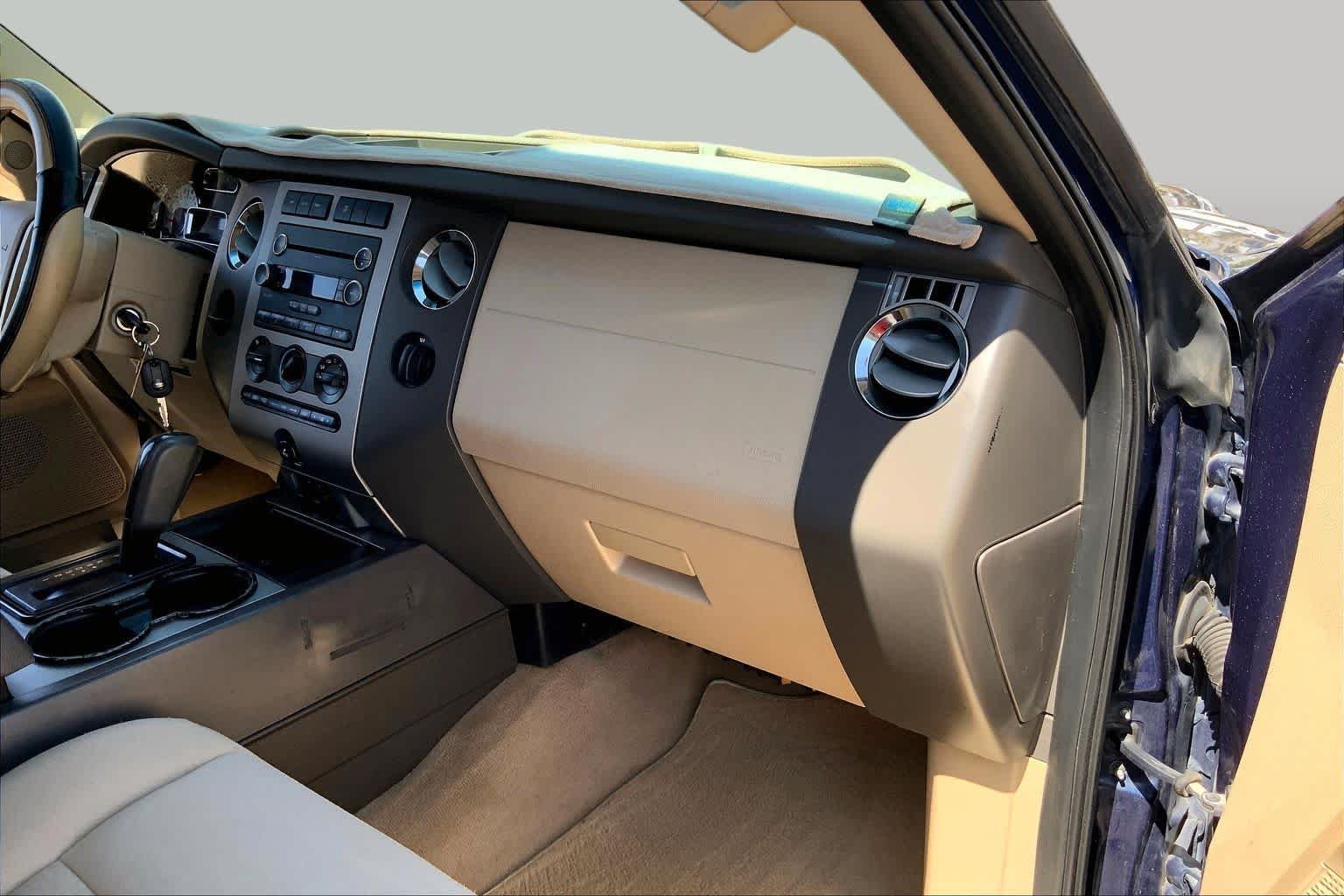 Used 2014 Blue Jeans Metallic Ford XLT image 15