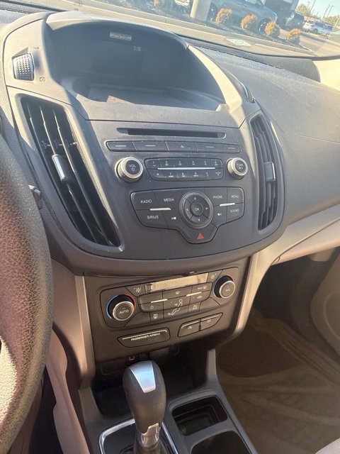 Used 2017 Gray Ford SE image 14
