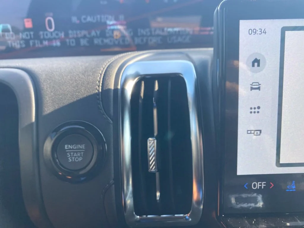 New 2027 Agate Black Metallic Ford Tremor® image 28