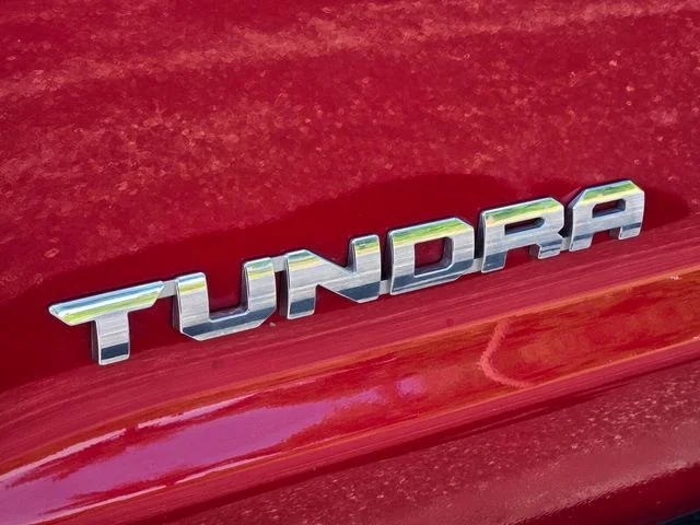 Used 2019 Red Toyota SR5 image 25
