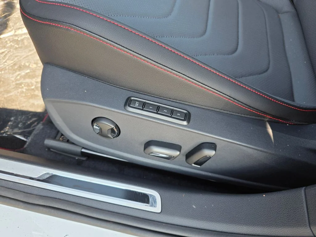 2026 Volkswagen Jetta GLI Autobahn - Photo 17
