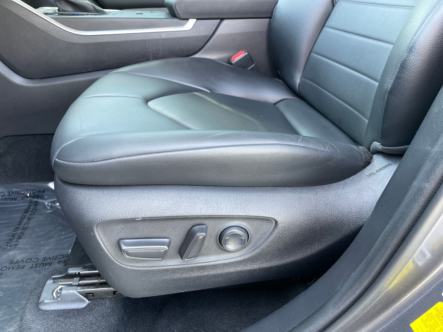 Used 2021 Gray Toyota XLE image 14