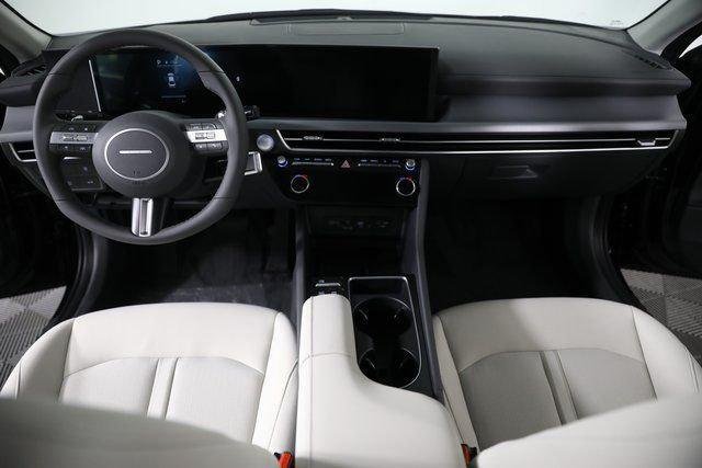 New 2026 Black Hyundai SEL Sport image 49