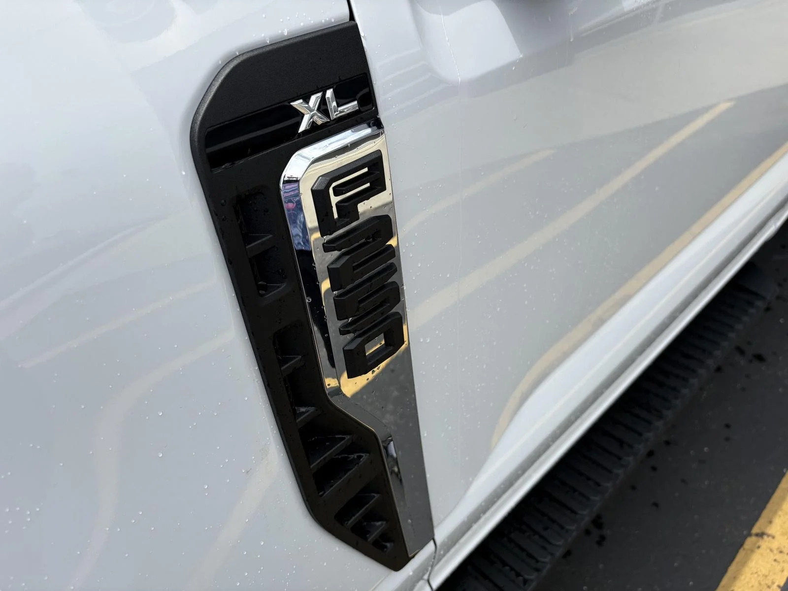 New 2026 Oxford White Ford F-250® XL image 8