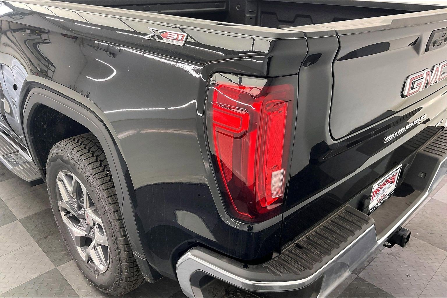 2026 GMC Sierra 1500 SLT - Photo 16
