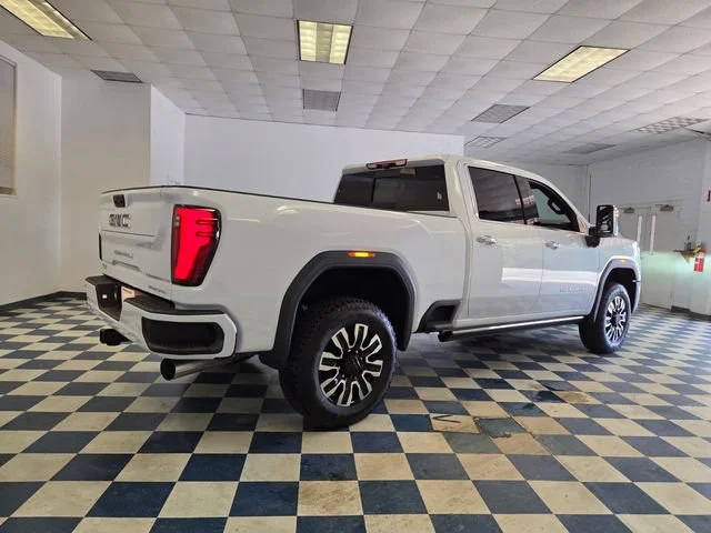 New 2026 Glacier White Tricoat GMC Denali Ultimate image 7