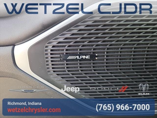 New 2026 High Gloss Black Jeep Grand Wagoneer image 14