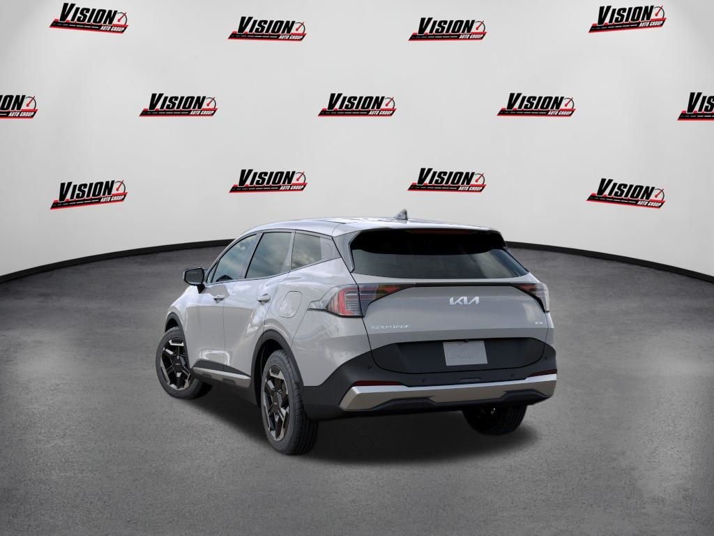 New 2026 Wolf Gray Kia S image 4