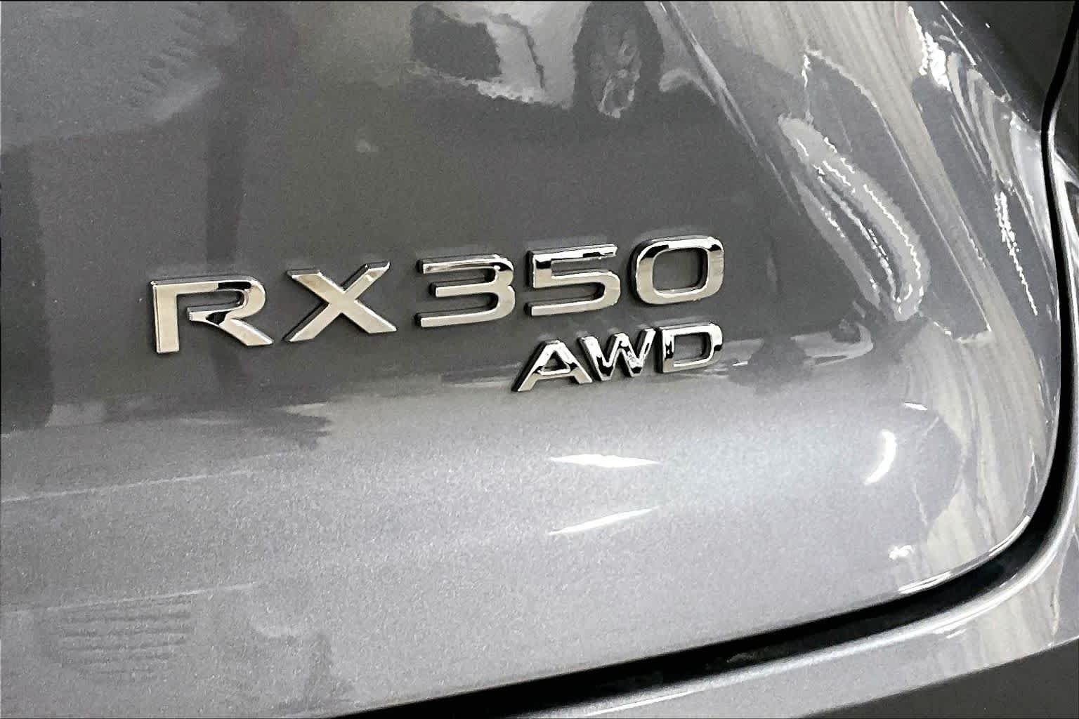Used 2023 Nebula Gray Pearl Lexus Premium image 10