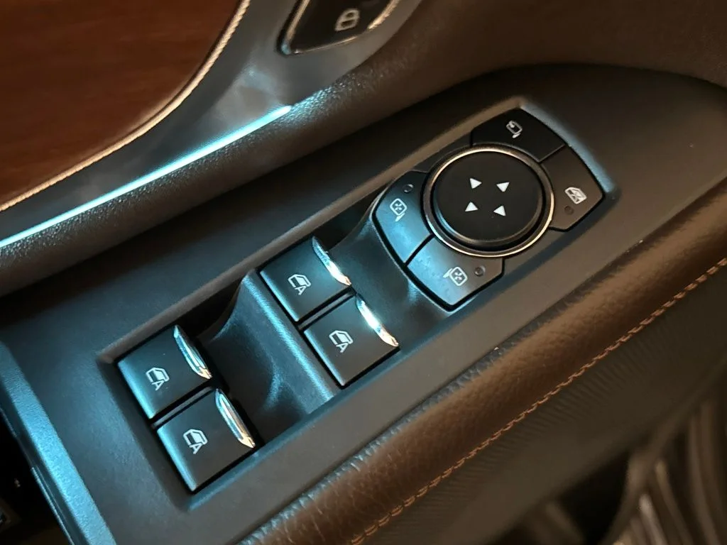 Certified Used 2025 Gray Ford King Ranch image 18