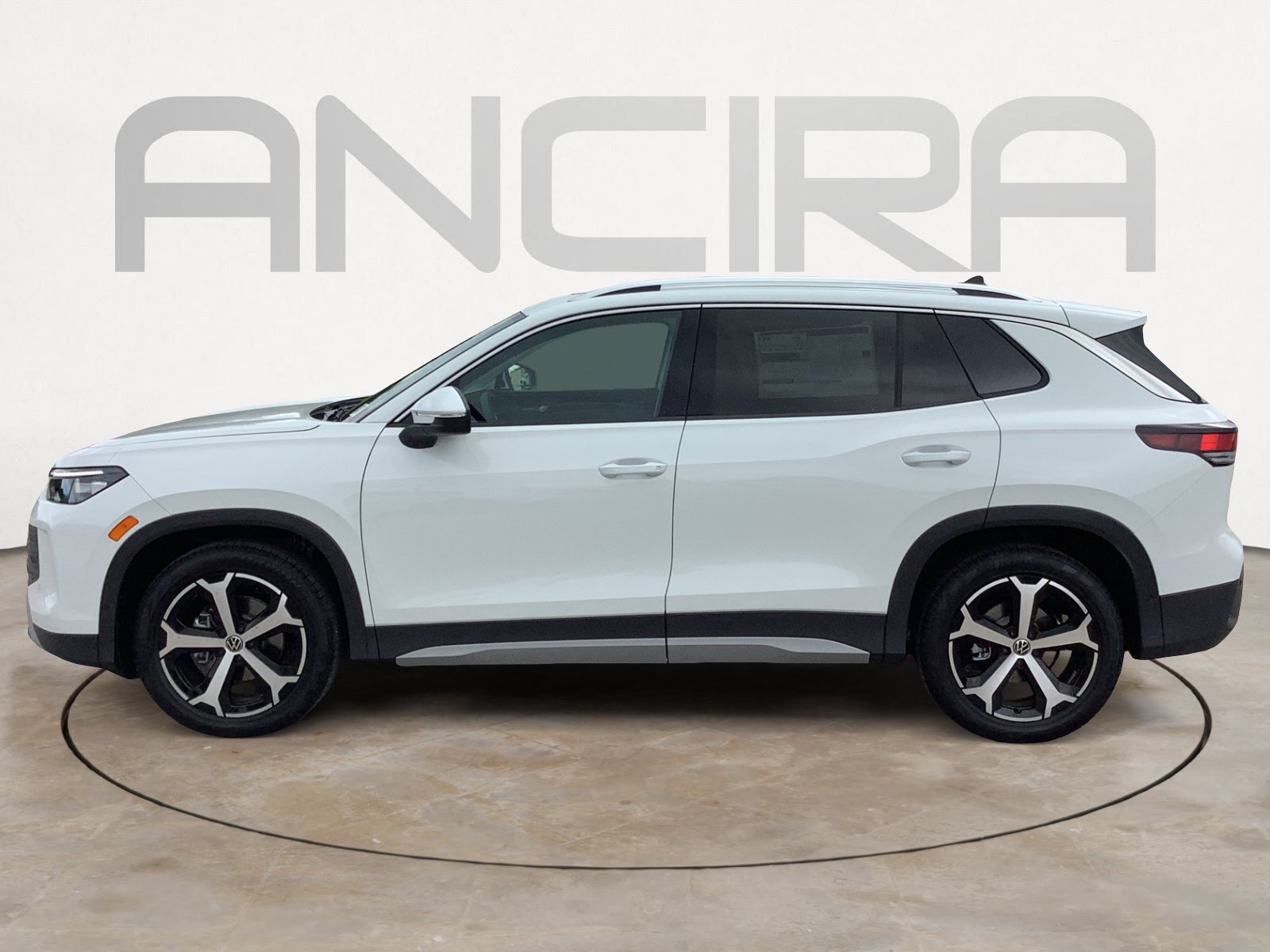 New 2026 PURE WHITE Volkswagen SE image 5