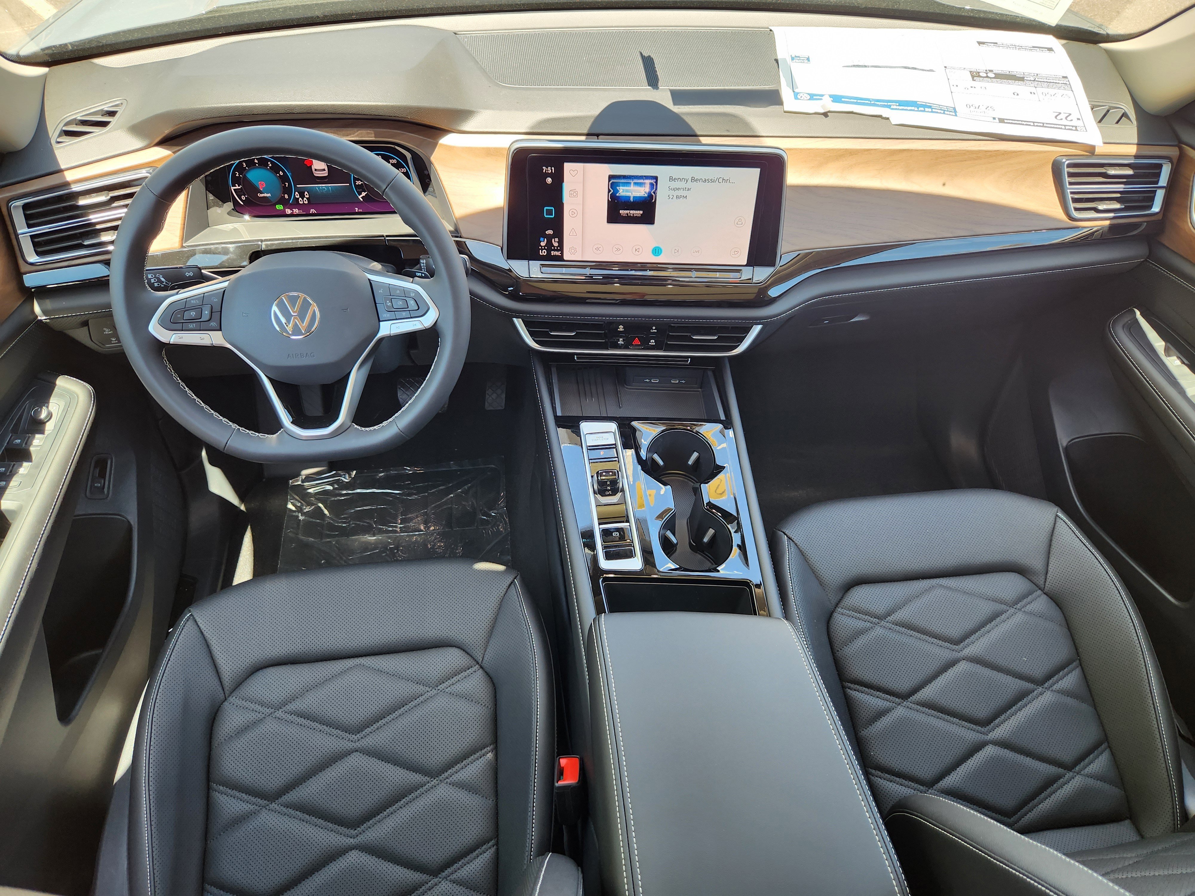 New 2026 Gray Volkswagen 2.0T SE w/Technology image 15