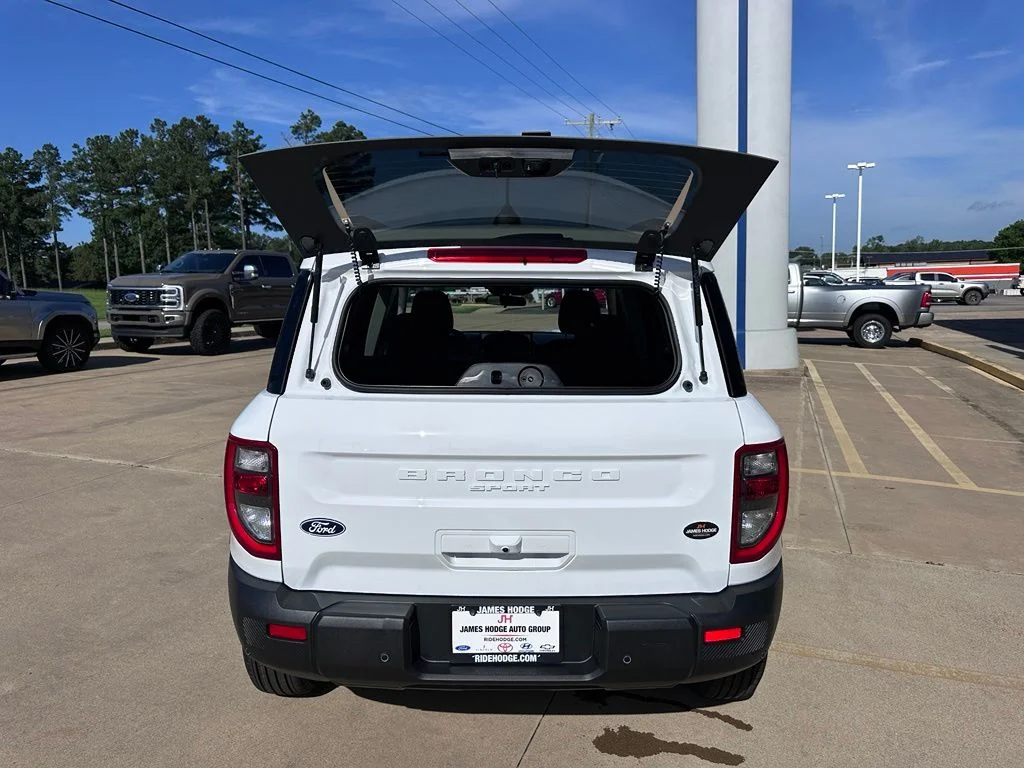 New 2026 Oxford White Ford Big Bend image 26