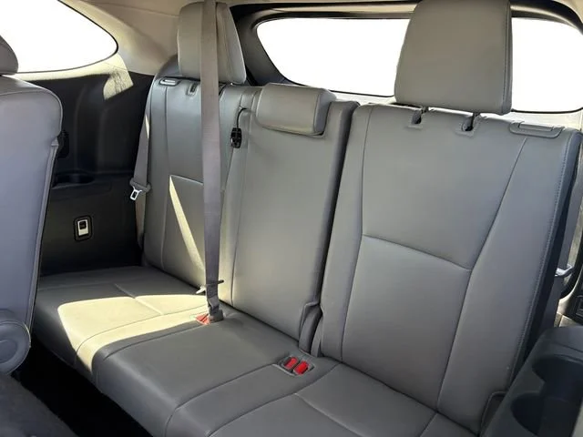 2024 Toyota Highlander Limited - Photo 21
