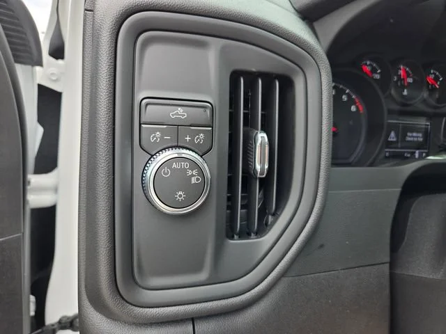 2026 GMC Sierra 1500 Pro - Photo 18