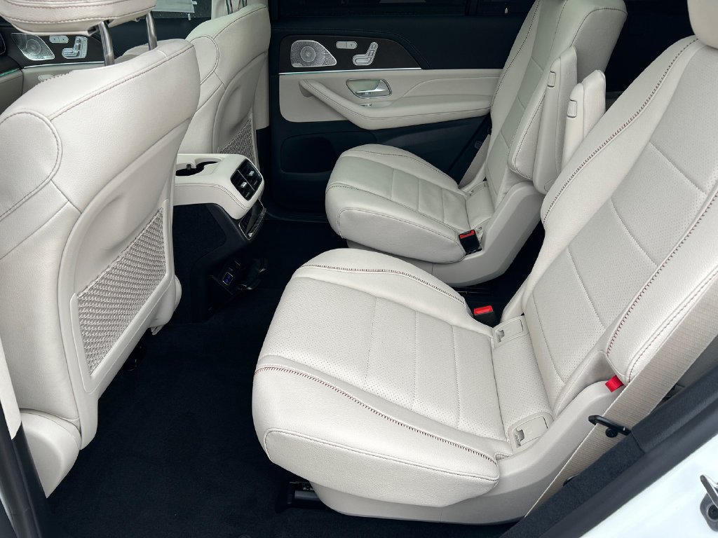 New 2027 Polar White Mercedes-Benz GLS 450 image 66