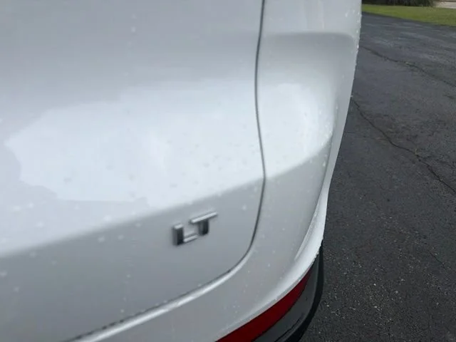 New 2026 Summit White Chevrolet LT image 19