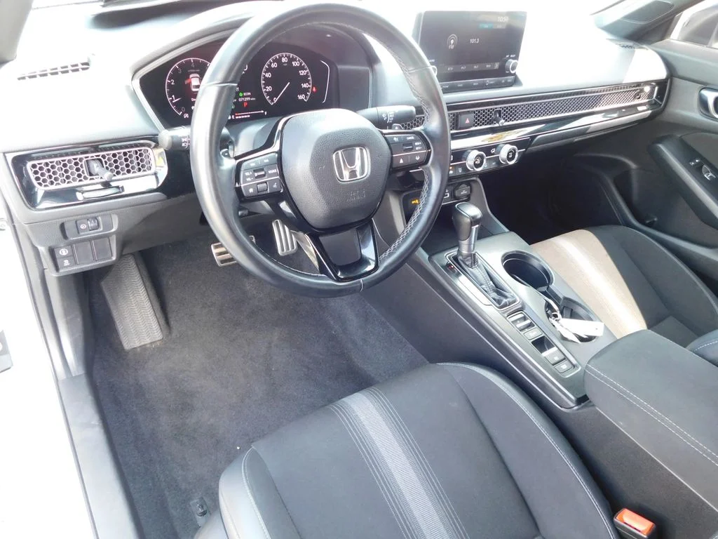 Used 2022 White Honda Sport image 13