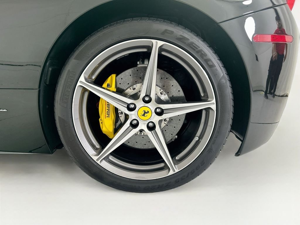 Used 2014 Nero Noctis Black Ferrari Base image 25