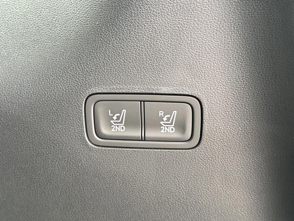 New 2026 Serenity White Hyundai SEL image 23
