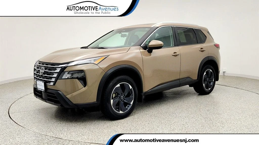 2024 Nissan Rogue SV FWD's photo
