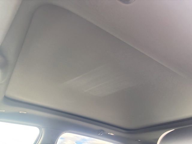 New 2026 Bright White Clear-Coat Exterior Paint RAM Laramie image 31