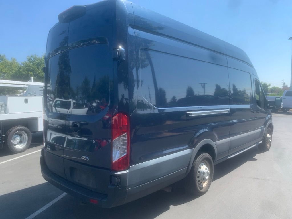 Used 2021 Blue Ford Base image 4