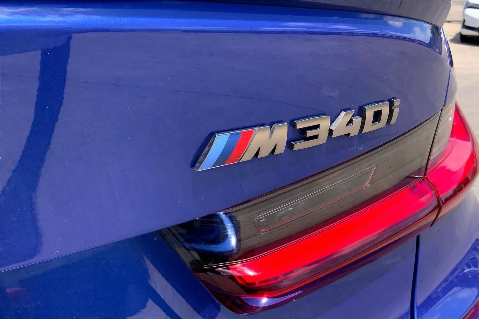 Used 2022 Portimao Blue Metallic BMW M340i image 29
