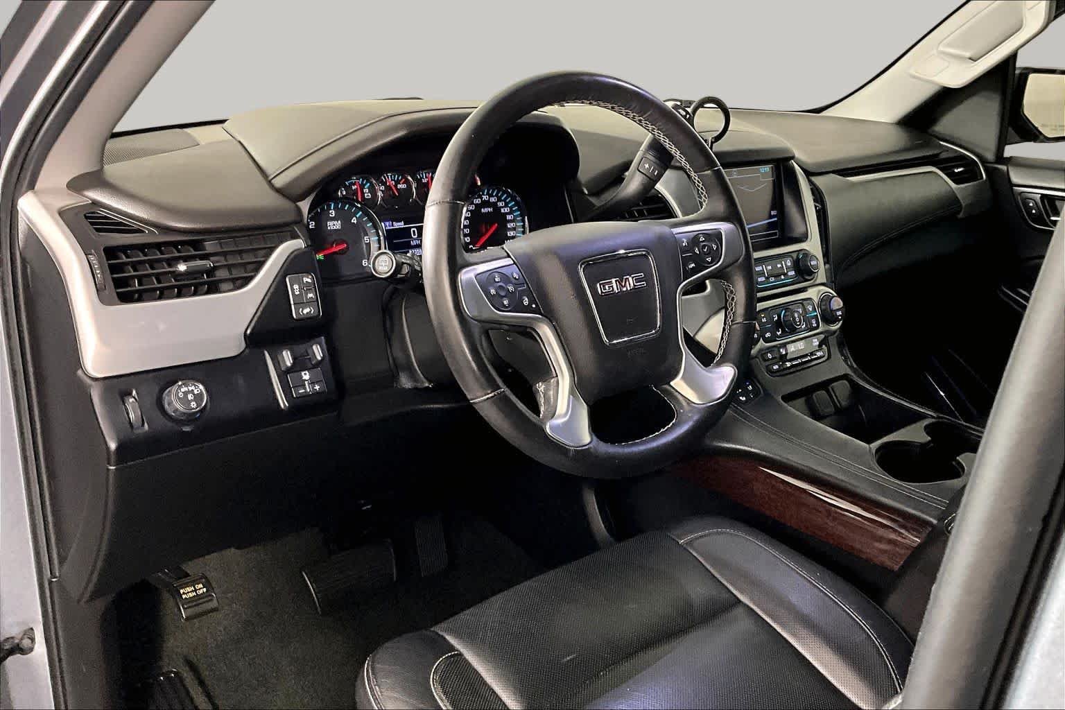 Used 2018 SATIN STEEL METALLIC GMC SLT image 16