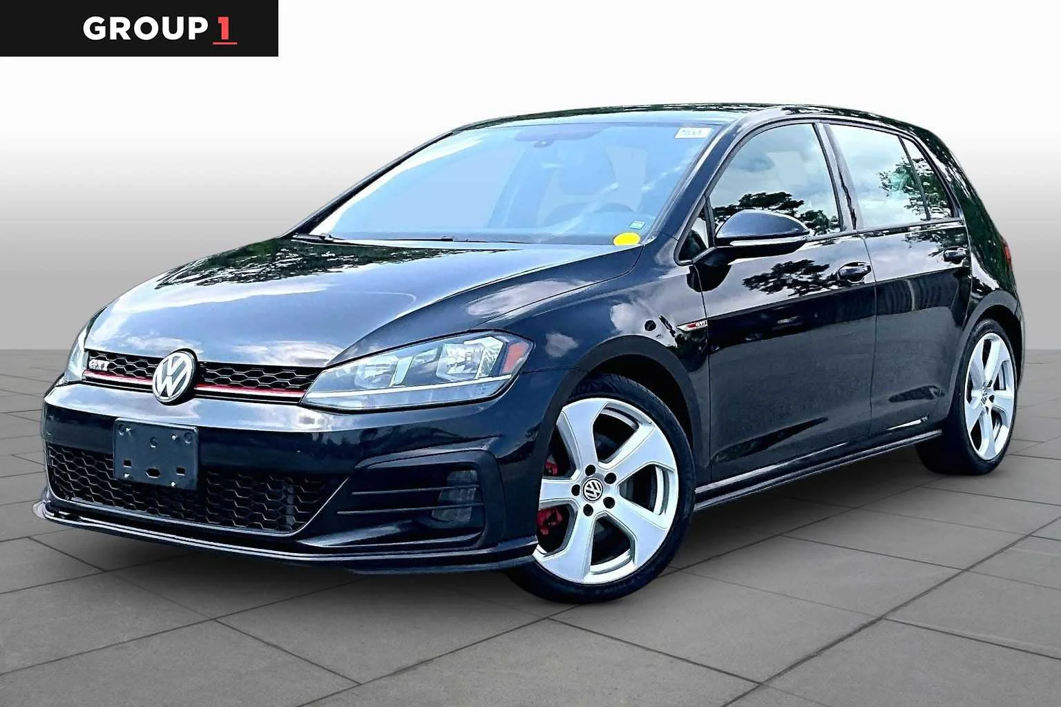Pre-Owned 2018 Volkswagen Golf GTI S