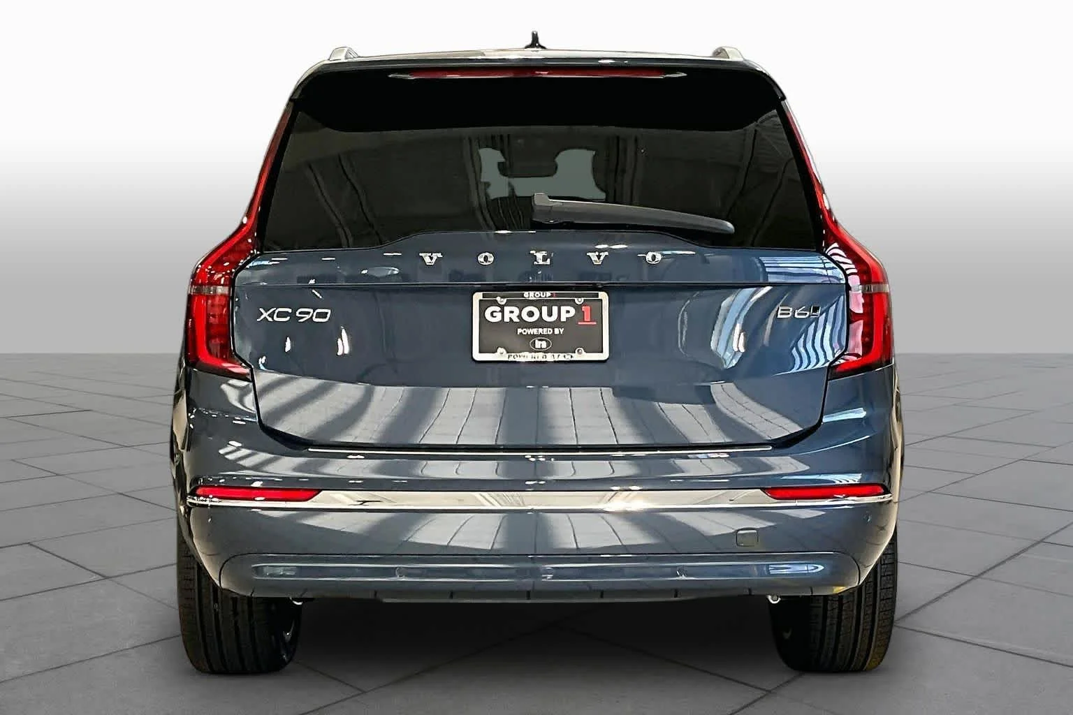 New 2026 DENIM BLUE Volvo Plus image 4