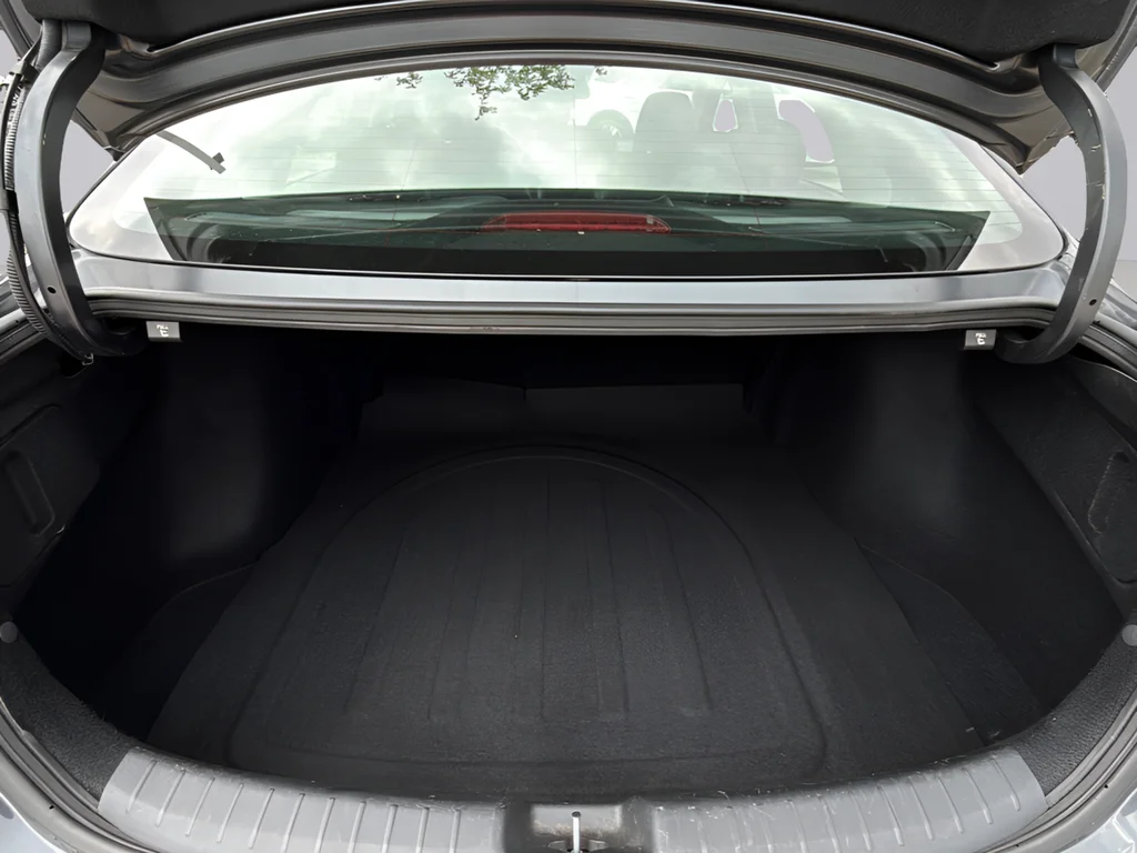 Used 2021 Gravity Gray Kia EX image 30
