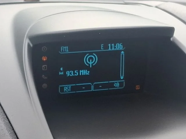 Used 2016 White Ford SE image 16