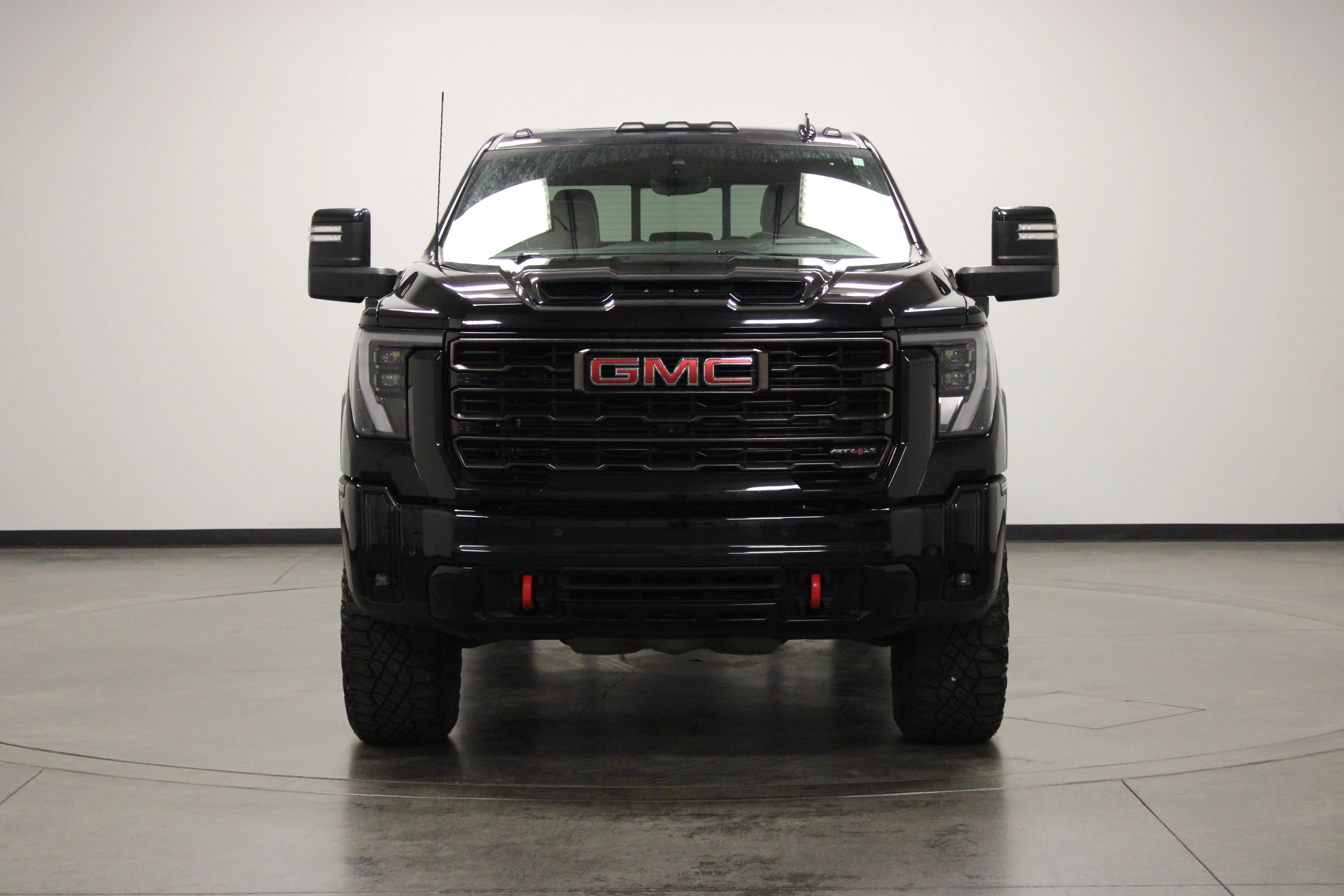 Used 2025 Onyx Black GMC AT4X image 3