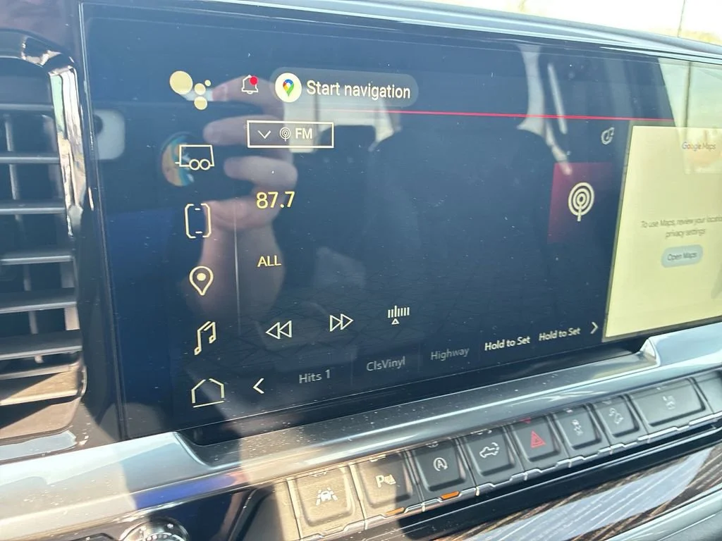New 2026 Sterling Metallic GMC SLE image 15