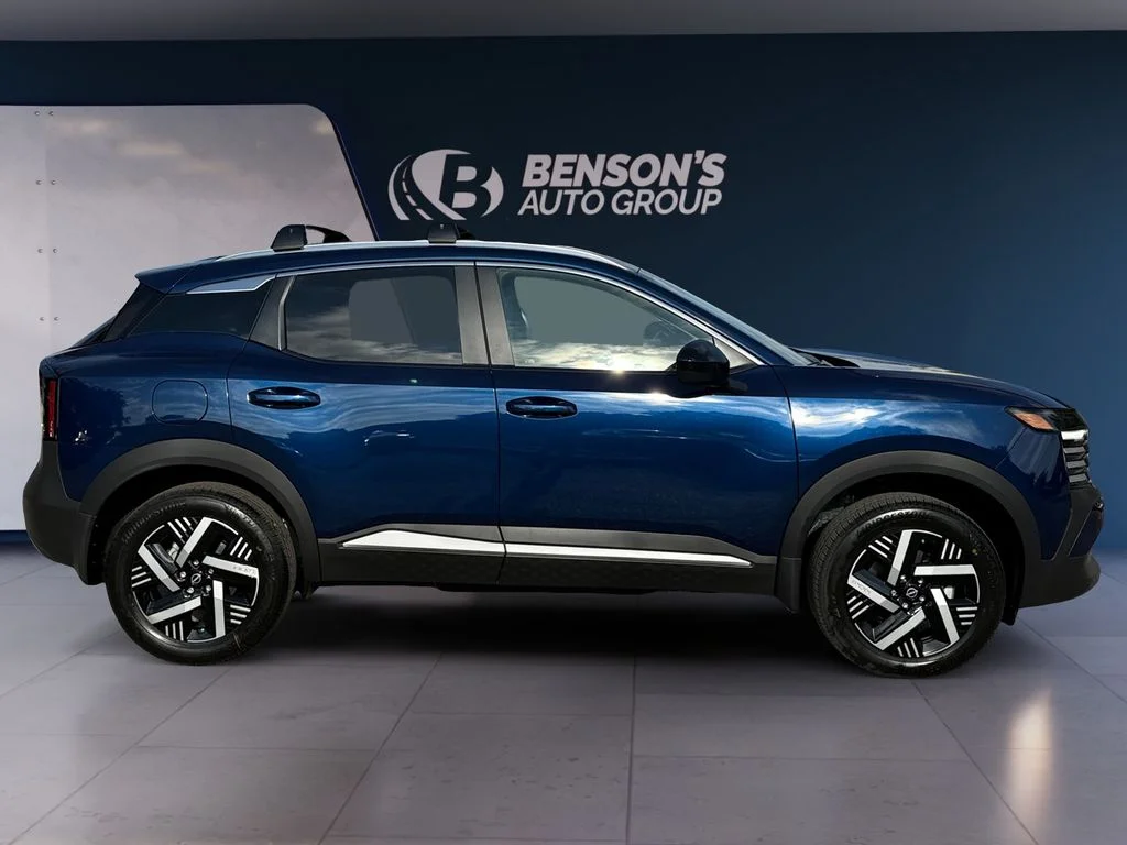 New 2027 Blue Nissan SV image 6