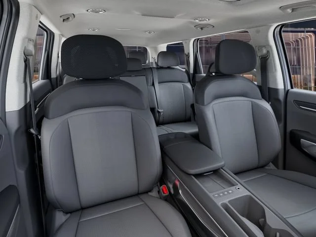 New 2026 Glacial White Pearl Kia Light Long Range image 15