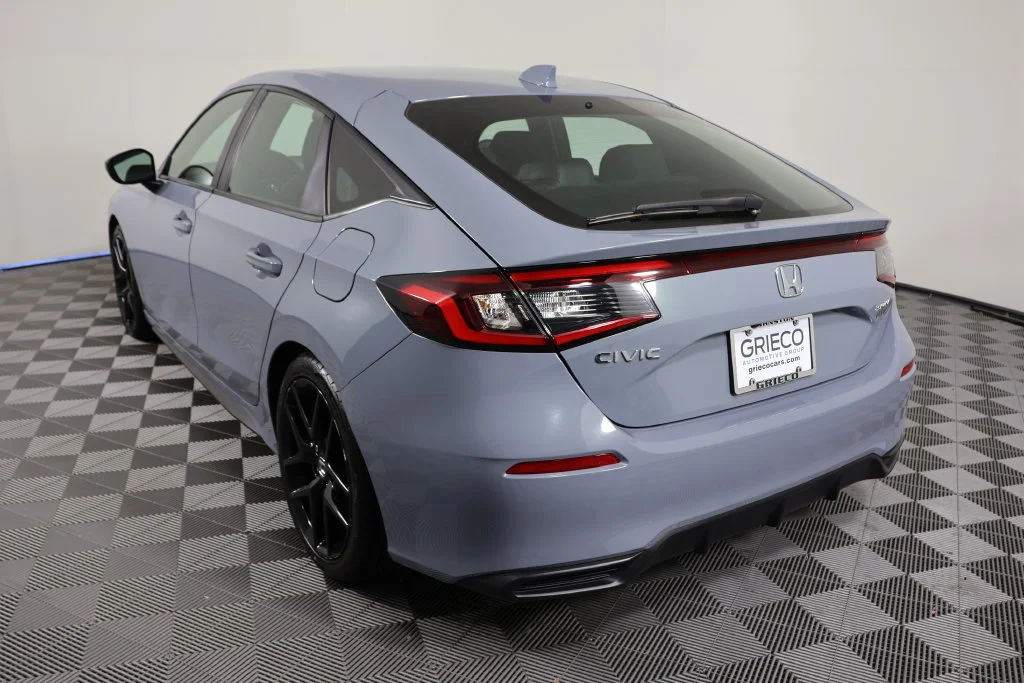 Used 2024 Sonic Gray Pearl Honda Sport image 6