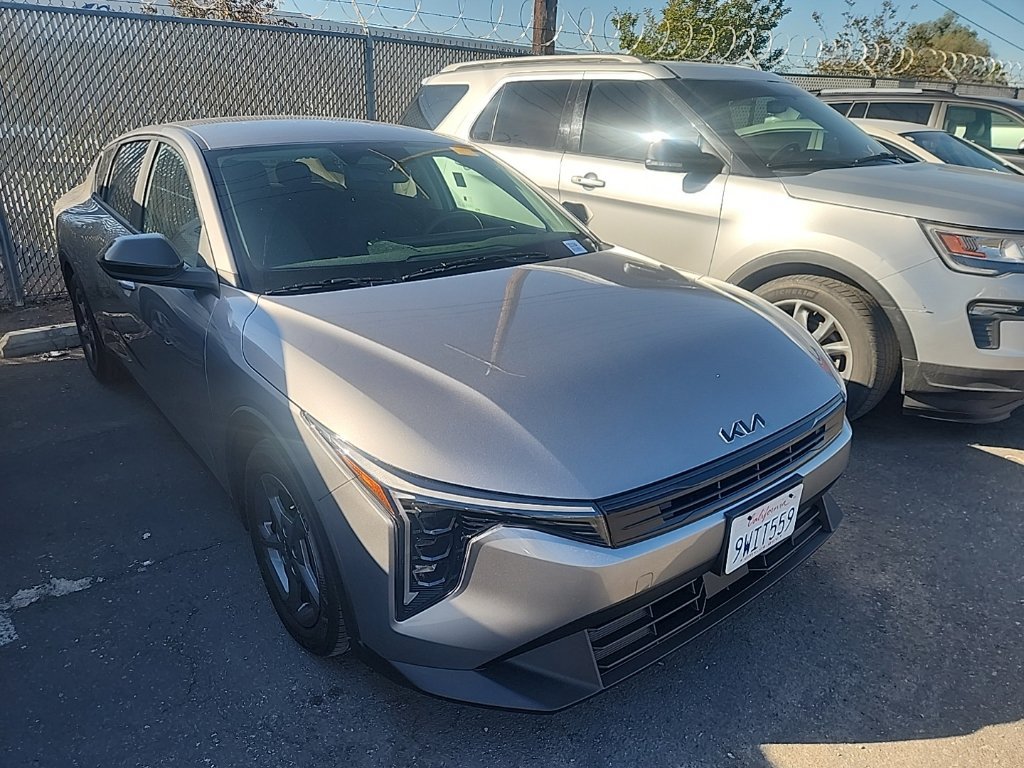 2025 Kia K4