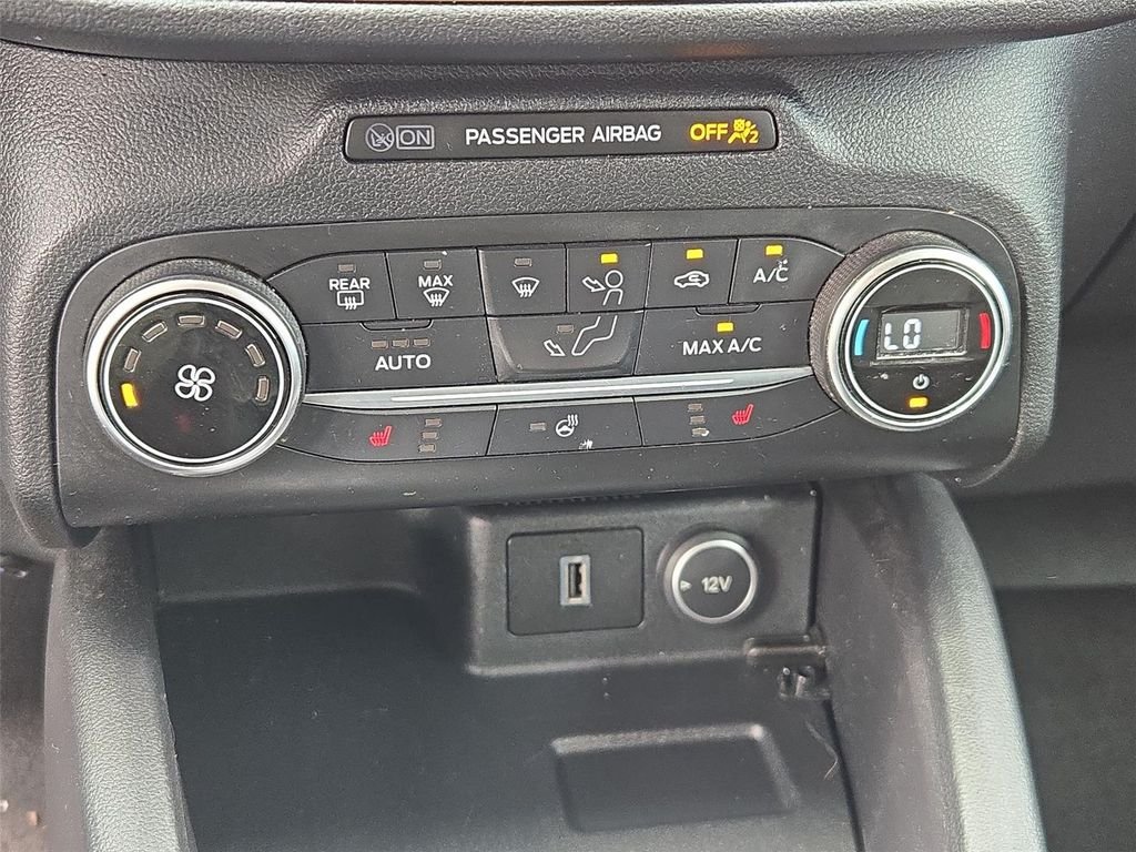 Used 2020 Silver Ford SEL image 26